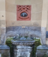 Vierroehrenbrunnen am Grafeneckart