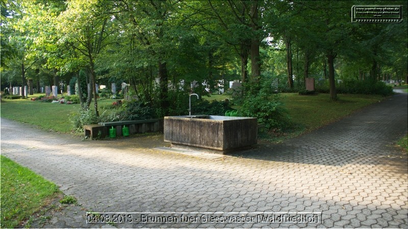 Giesswasserbrunnen im Waldfriedhof