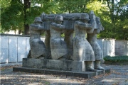 Kriegerdenkmal im Husarenwaeldchen