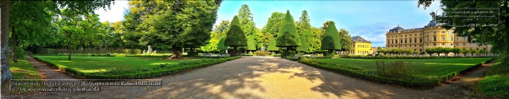 Hofgarten mit Felsenbrunnen