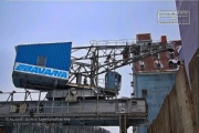  - Krane im Neuen Hafen