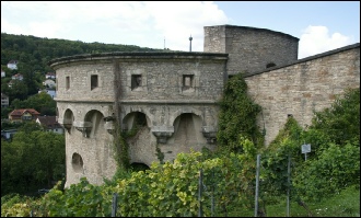 Maschikuliturm