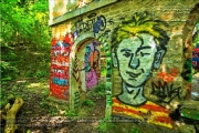 Lost Place - Ruine eines Jugendstil-Gartenhauses