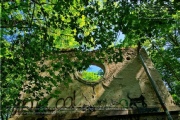 Lost Place - Ruine eines Jugendstil-Gartenhauses
