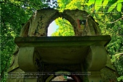 Lost Place - Ruine eines Jugendstil-Gartenhauses