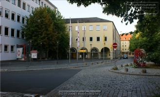 Paradeplatz Wueürzburg – Hinter dem Dom