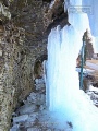 Naturdenkmal Tuff-Steilhang mit Eiszapfen behangen!